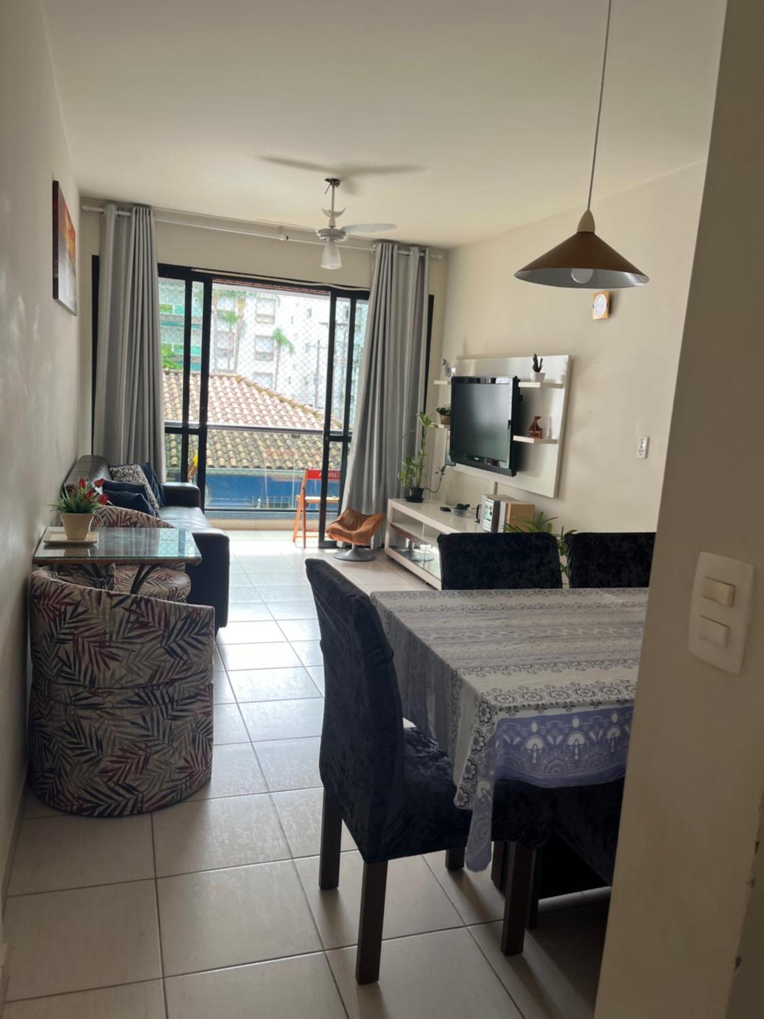 Apartamento Amplo A Menos De 400 Metros Da Praia Localizado Proximo A Praca Da Brunella, Area Nobre Do Guaruja. Exterior photo